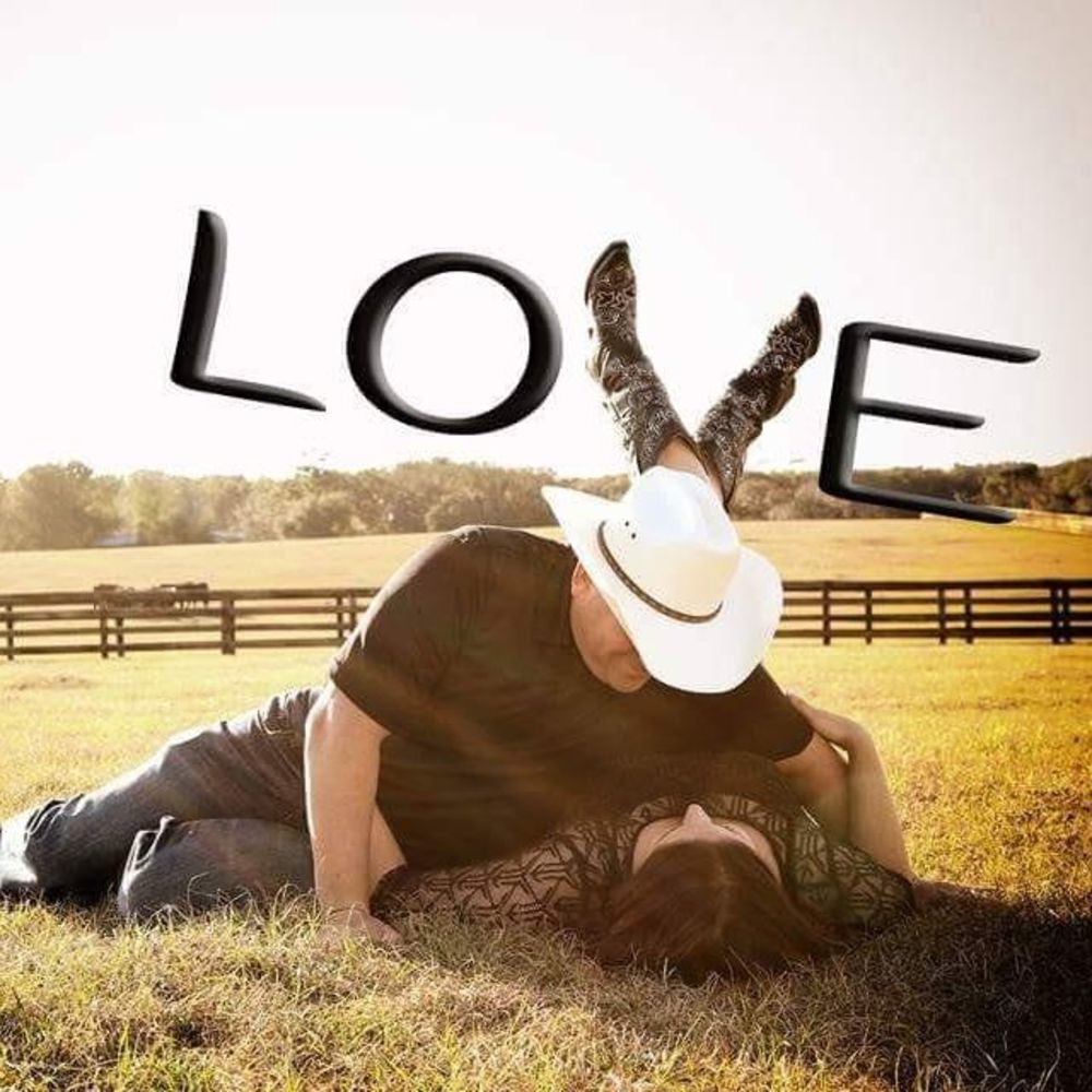 Meet your Posher, Brittney